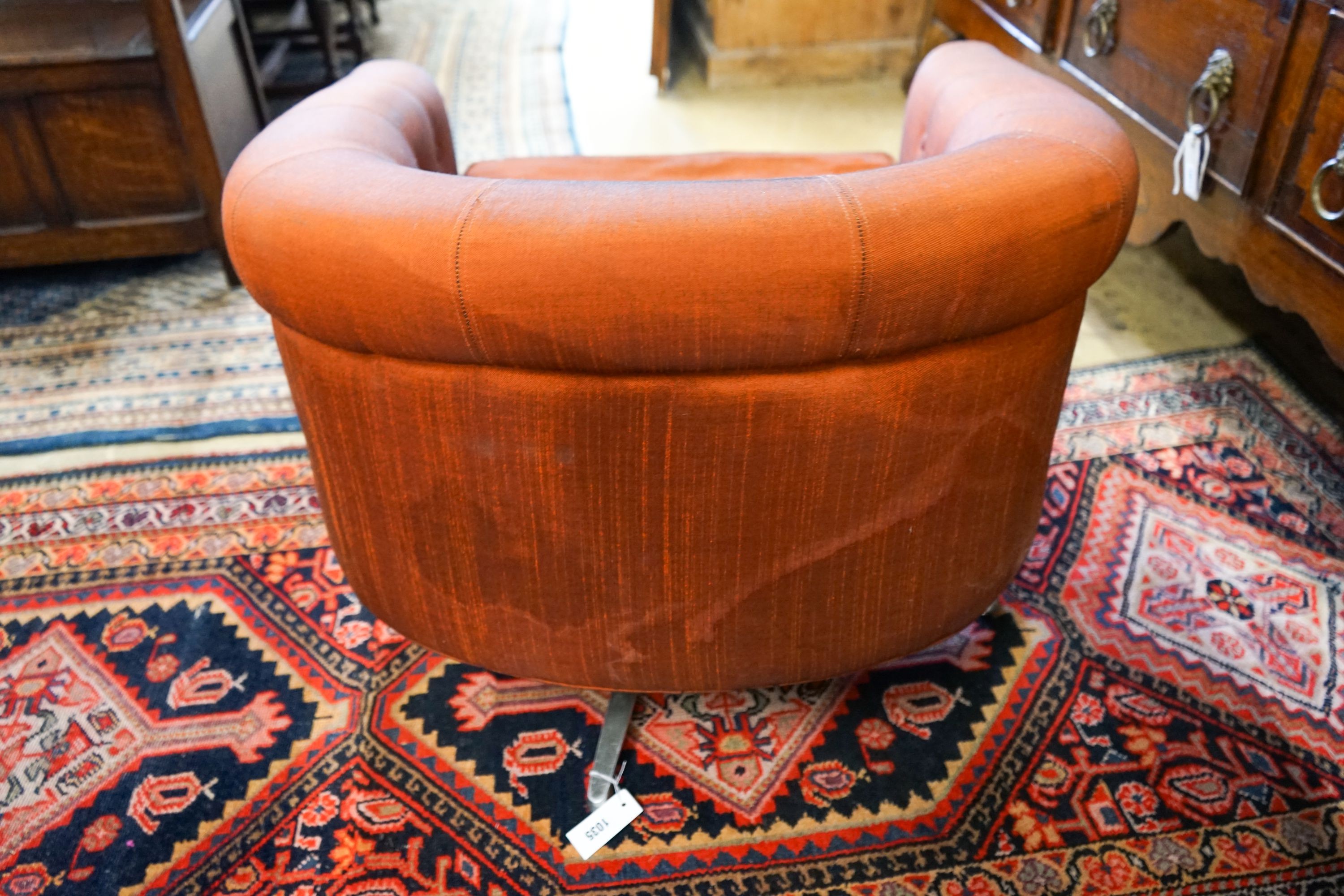 A G-Plan swivel tub chair, width 82cm, depth 76cm, height 64cm
